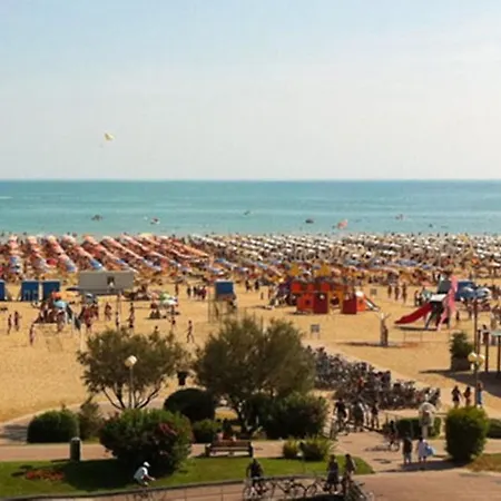 Beautiful Two Bedroom Facing The Sea - Sea View Apartment Bibione